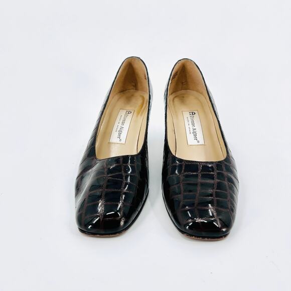 Vintage 90s Etienne Aigner Dark Brown Croc Embossed Leather Block Heel Pumps - Picture 3 of 9